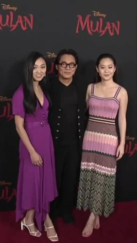 李连杰和女儿参加花木兰首映