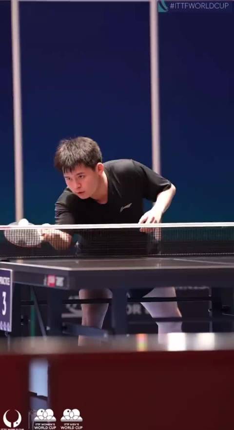 林诗栋晒幼时练球照，萌娃今成乒坛悍将