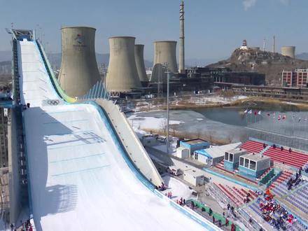 17岁中国新星闪耀世界之巅！一同重温苏翊鸣在单板滑雪男子大跳台的封王时刻！