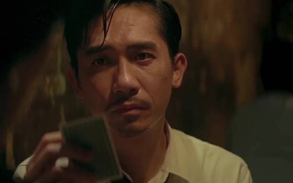 “最后终于明白，有些事是不能勉强的，而唯一可以做的就是放弃”