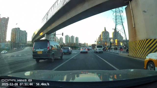 出租车这几年都睡不好觉了