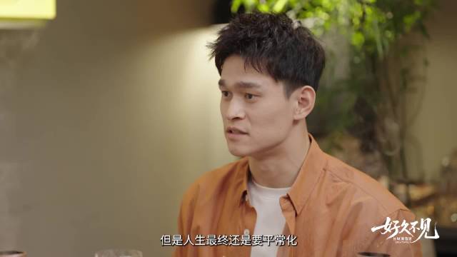 对于游泳迷来说，孙杨在泳池边的身影，比任何一场胜利都更让人安心