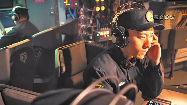 蛟龙行动黄轩于适等主演对抗超空泡鱼雷威胁