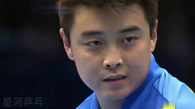 奥运赛场上，王皓张继科出现争议一球，军人出身的王皓展现大格局