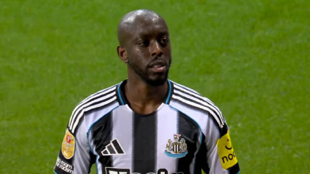 纽卡新援维萨联赛杯首秀破门，1.45亿双锋补强见效