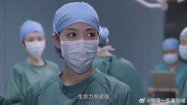 高龄妈妈终于生下，父亲却不如意，儿子竟变女儿