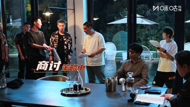 窦骁段奕宏超感迷宫上演高能打戏