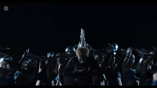 张艺兴《开天》编曲融合多元元素唱出破局新生