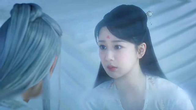 相柳以心头血养小夭37年，小夭苏醒后却亲近十七