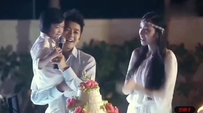 近日陈若仪谈嫁给林志颖后被骂了十年，承受很大的舆论压力