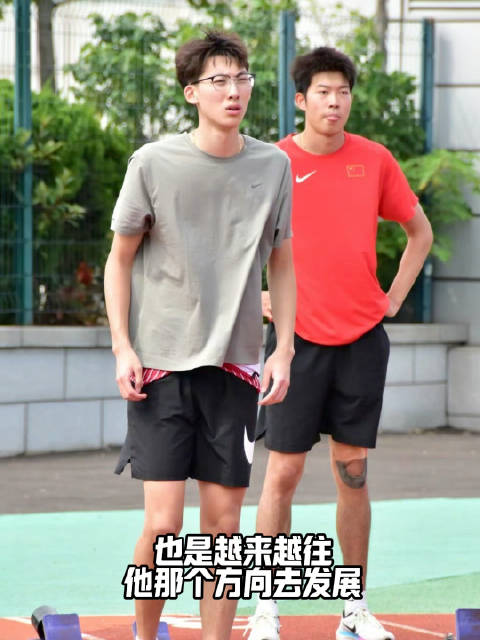 徐卓一坦言未见过刘翔，期待与偶像取得联系