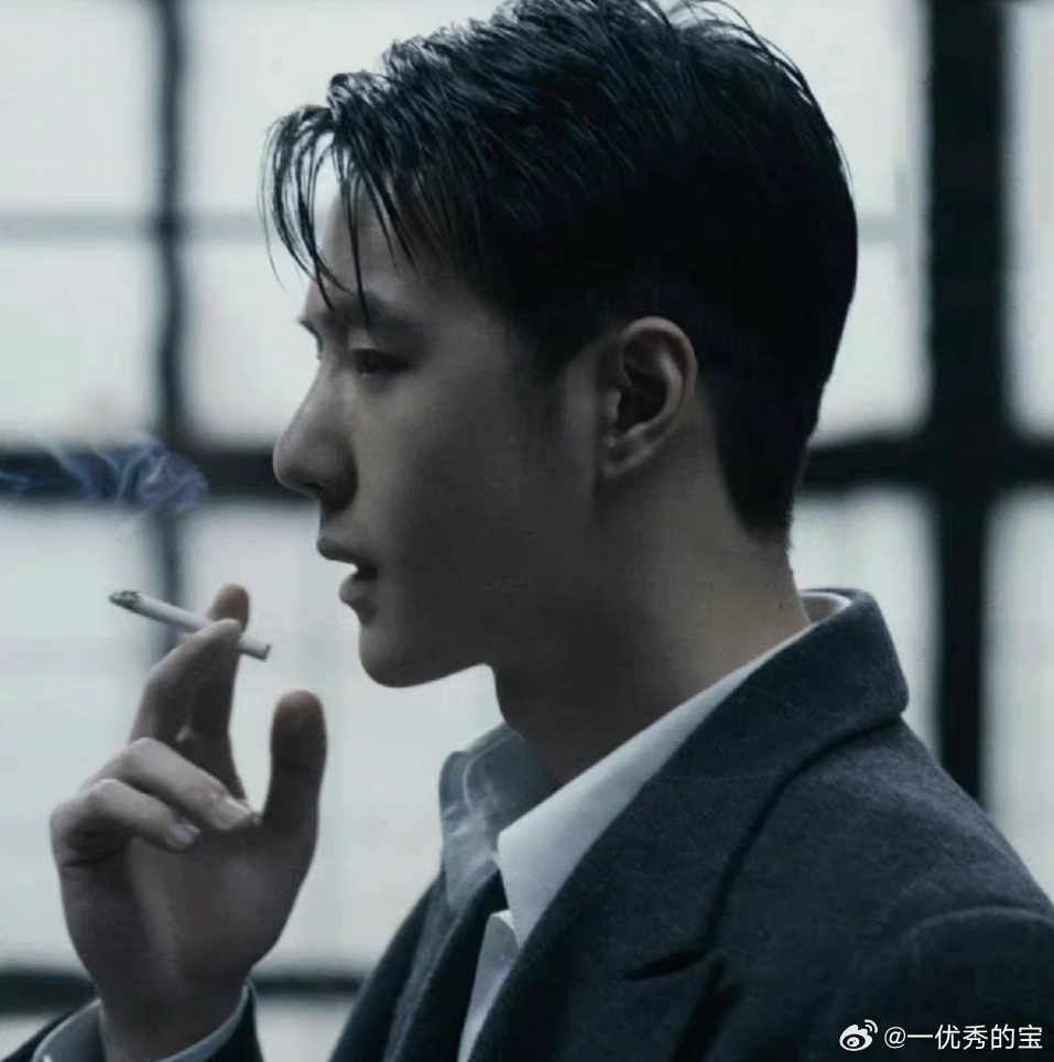 王一博《无名》诠释低温美学，即兴细节展现地下工作者蜕变