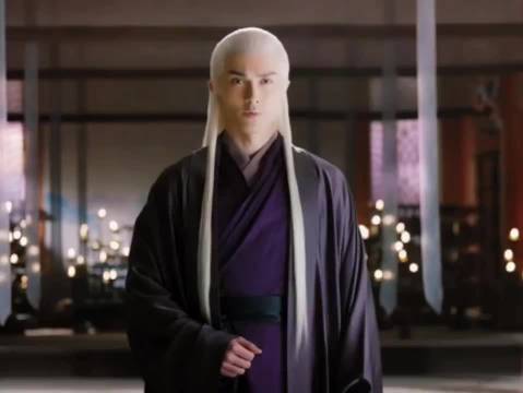 迪丽热巴高伟光《三生三世十里桃花》演绎东华帝君心动瞬间