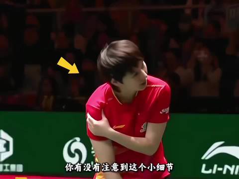 王曼昱带伤作战力克伊藤美诚，这就是国乒永不言弃的精神