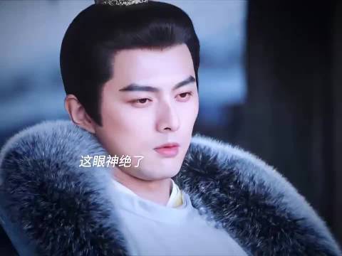 爷青回呀…坐轮椅都盖不住帝王之气…最像皇帝的侯爷