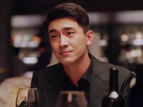 卑微小秘书VS大冤种毒舌老板