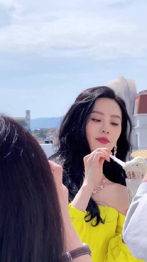 刘诗诗出任Qeelin全球品牌代言人