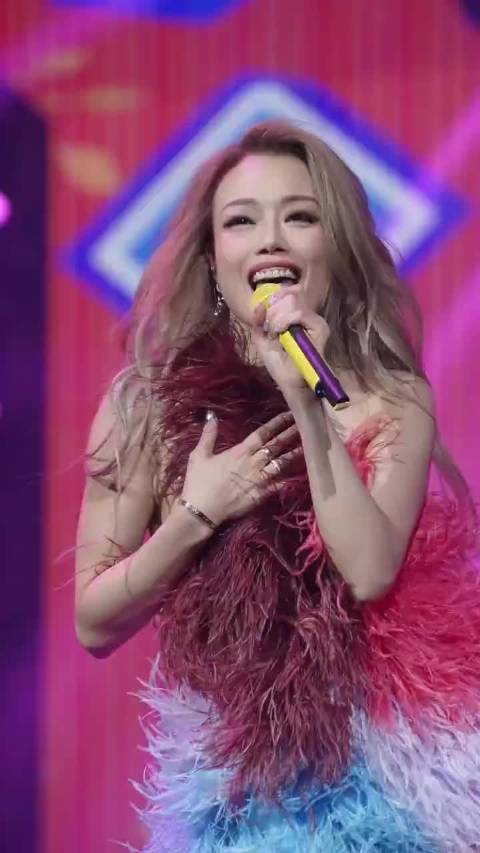 容祖儿演唱会超200场，唱跳女王实力演绎经典与突破