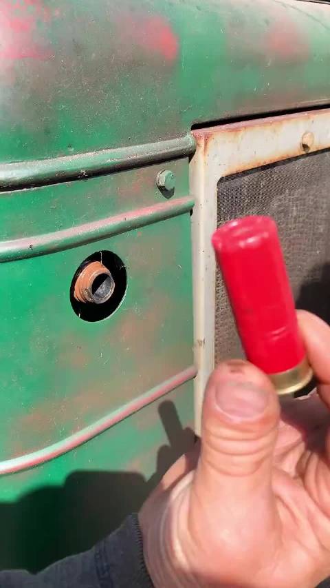 考夫曼启动器，用一枚霰弹来启动拖拉机