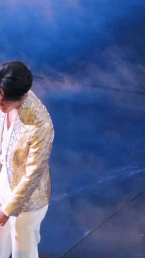 曾舜晞成95生最年轻一番年冠，莲花楼临江仙热歌多领域爆发