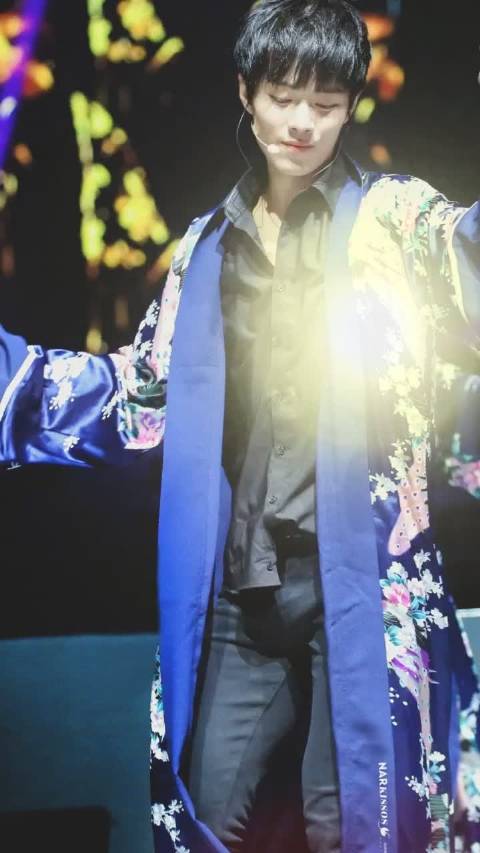 肖战谈流量价值，称要对得起观众喜爱