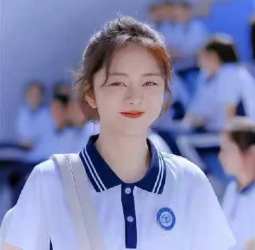 谭松韵沈月携经典角色登陆芒果跨年