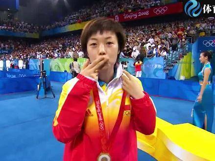 张怡宁对阵王楠，两代霸主的巅峰之战，谁才是你心中的王者