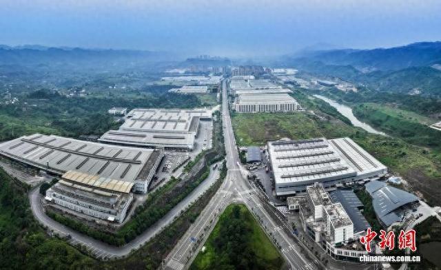 图为重庆市合川高新区黄金组团一角。陈志明 摄