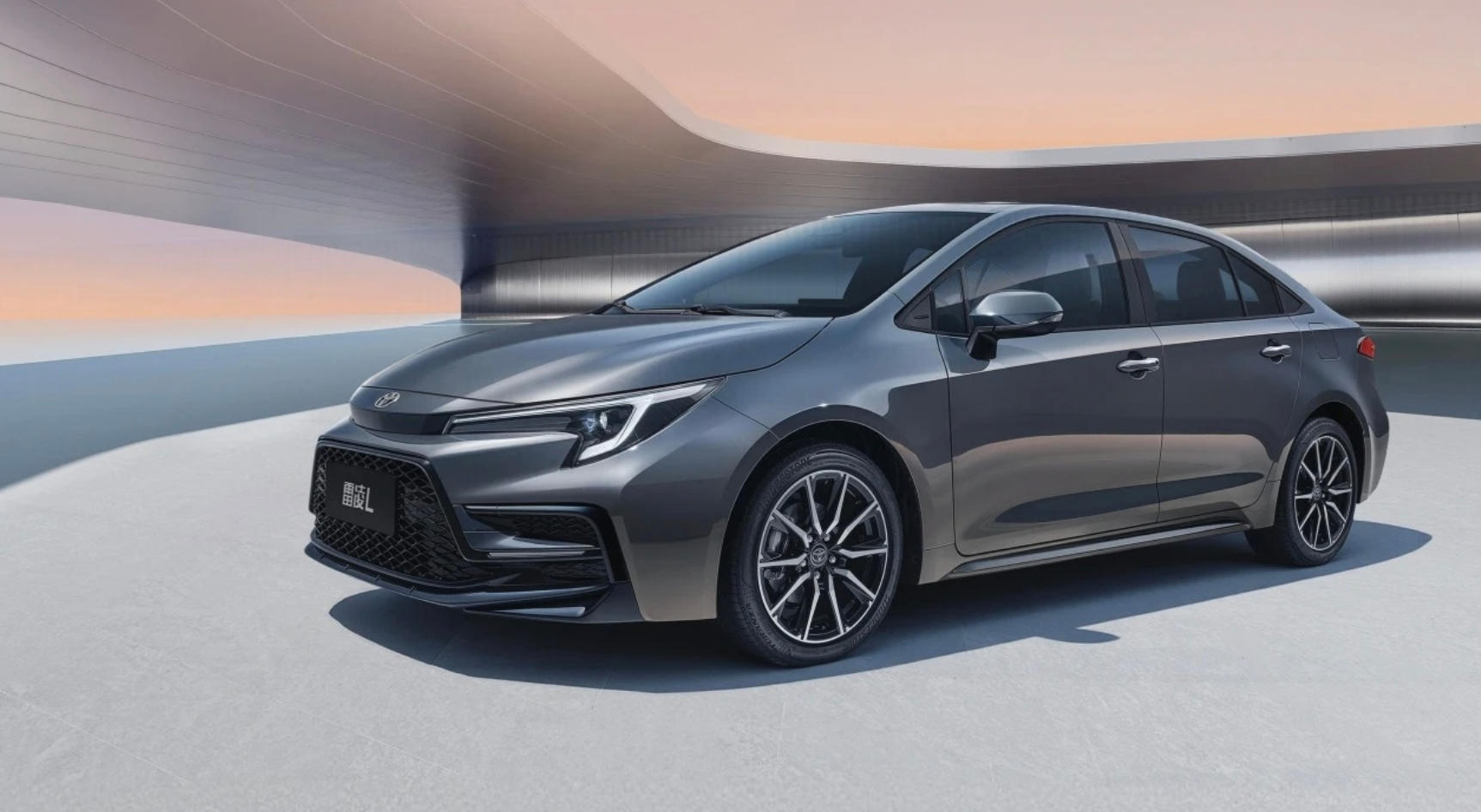 网约车大升级！轴距加长/配备8155芯片 广汽丰田雷凌L官图发布