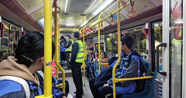 便民公交 暖行无忧