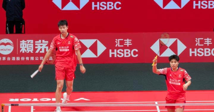 贾一凡点赞张殊贤为陈清晨落泪！小组出线形势分析，凤凰提前晋级