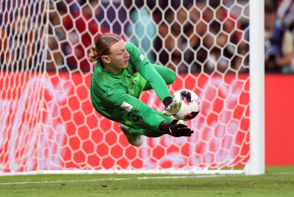 巴黎圣日耳曼成点球大战专家，恩里克时代4次点球大战全胜