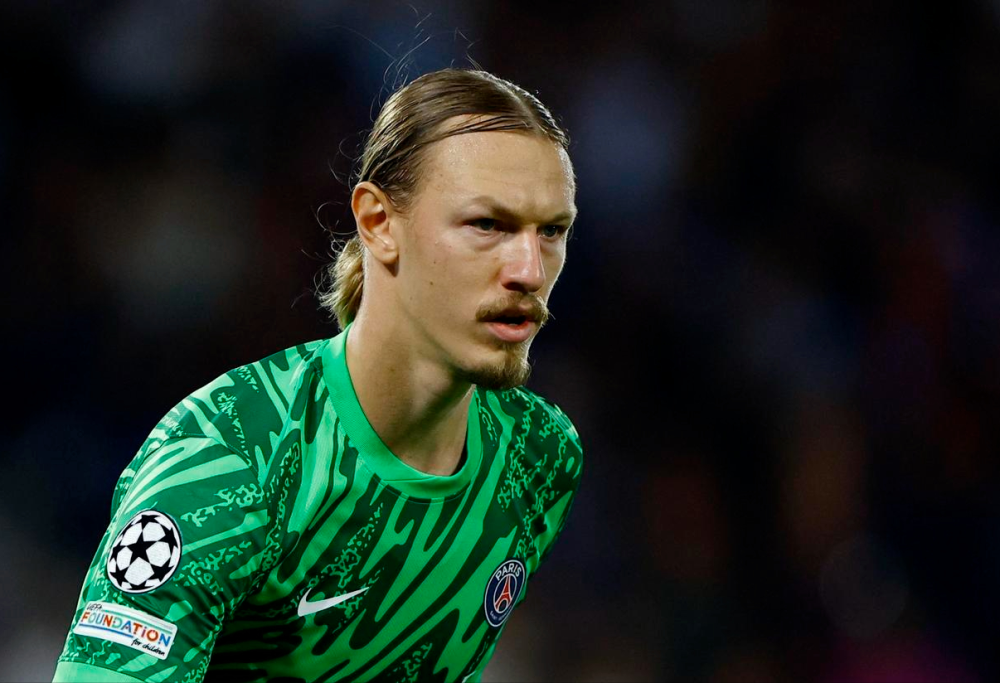 随着萨福诺夫天神下凡连扑4点球,洲际杯冠军出炉:欧洲劲旅3-2夺冠