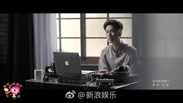 网友深情告白：四季美景不及心中有你