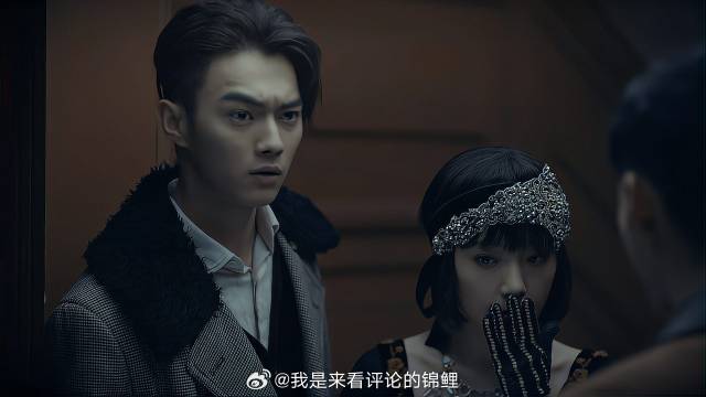 许凯被美女占便宜 谁知正甜蜜时，竟被傻小子打断