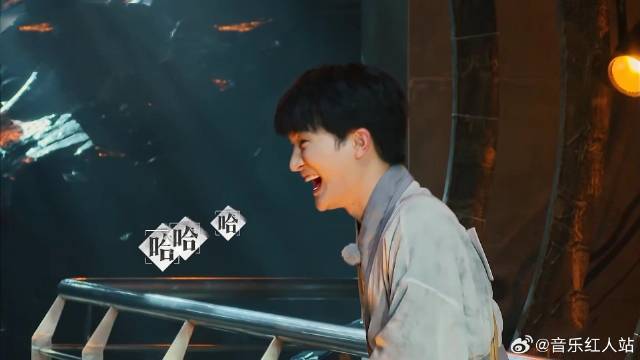 周深得知卧底身份 还没开始就已经紧张到发疯，不敢想会有多好笑