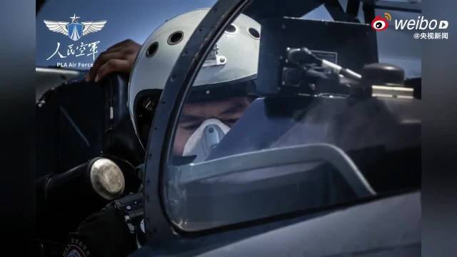 王一博主演长空之王致敬中国空军试飞员