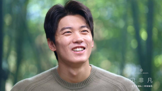 华为Mate80RS非凡大师携手十三邀对话汪顺，奥运冠军讲述夺金夜