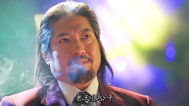 据说甄子丹和吴京的这段打戏，被美国列入警棍对战教材 甄子丹