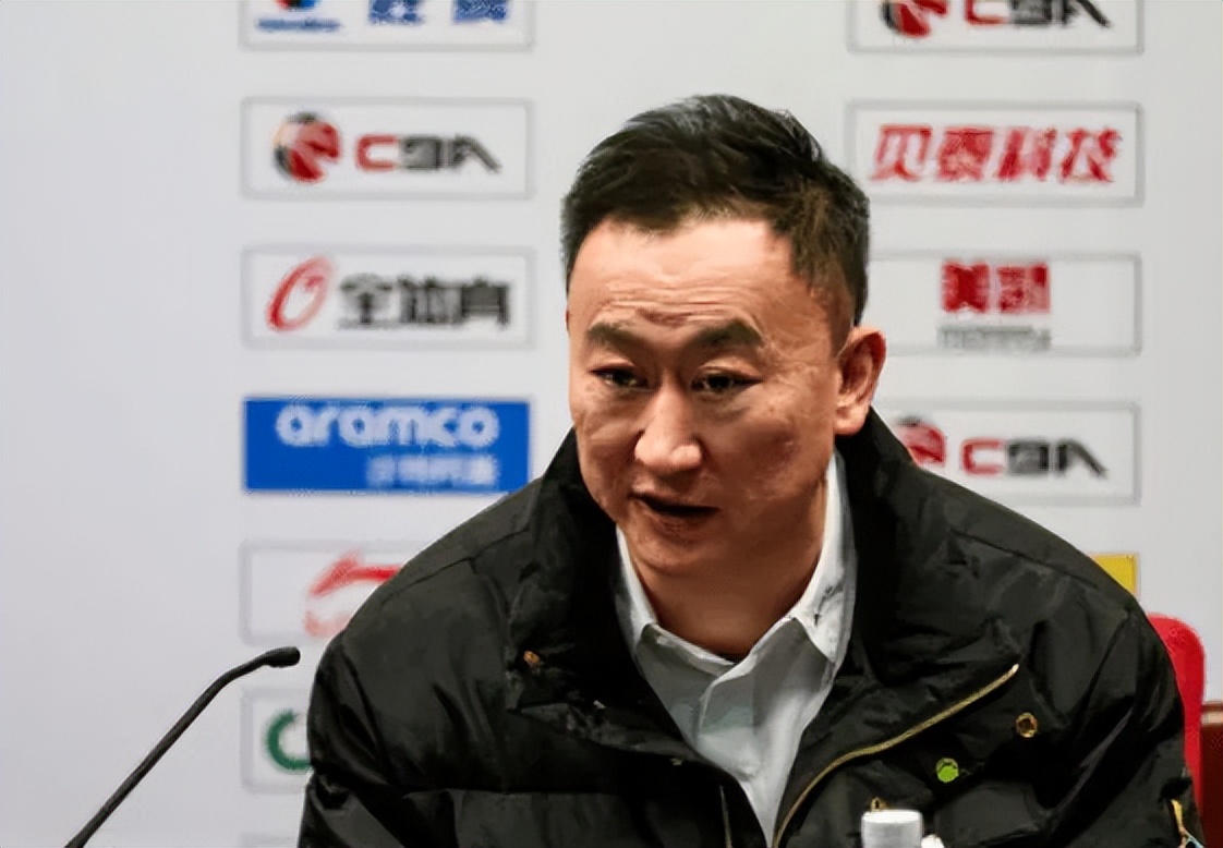 青岛男篮99-88力克南京同曦，刘维伟强调防守篮板制胜关键