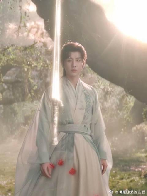 集合！听富贵少爷口令“破”