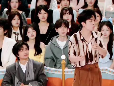 黄子弘凡录制王牌认唐国强为义父，自曝另有八位义父