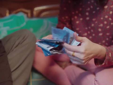 老舅家真的不得了啊，90年代就这么有钱了！老舅 王佳佳 郭京飞