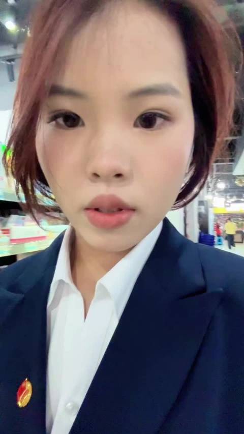 周杰伦新歌《爱你让我变强》上线