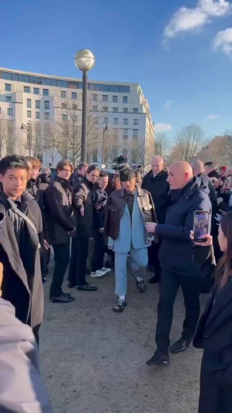 周杰伦从《可爱女人》到《本草纲目》稳居C位