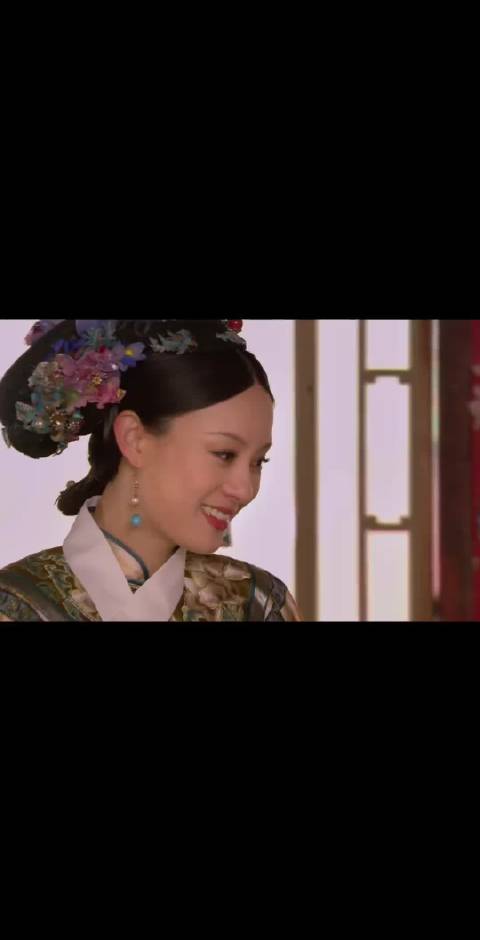 甄嬛回宫第一次见女儿，胧月却不认亲妈