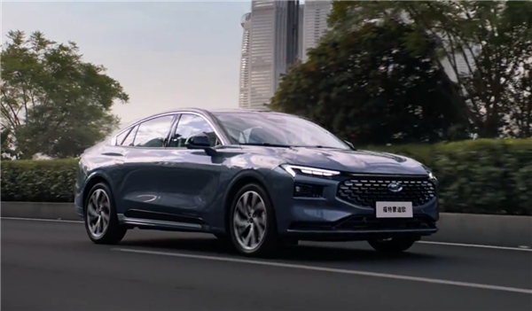 蒙迪欧车机卡顿遭集体投诉 老车主不满福特回应：不建议强行升级