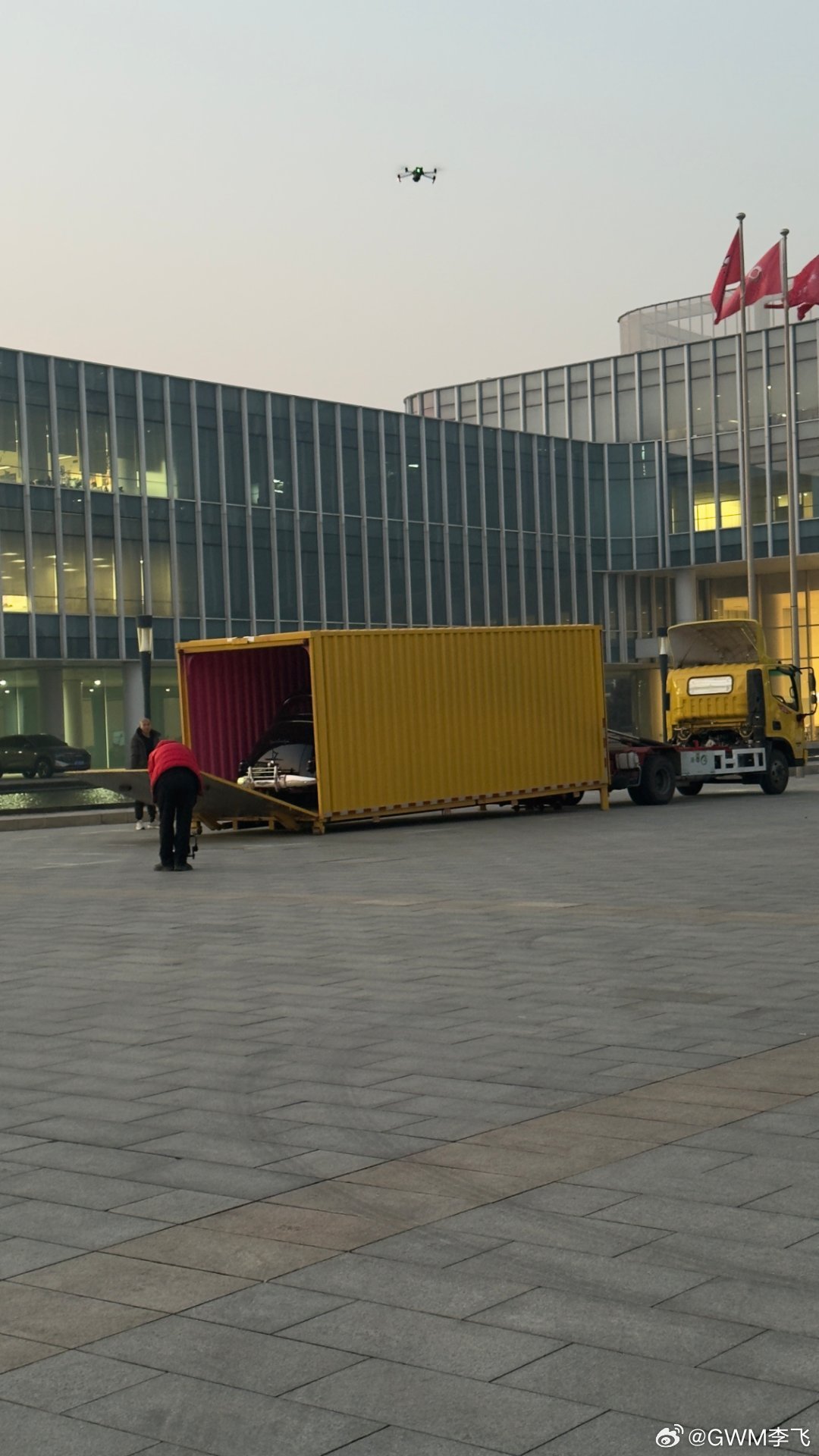 长城汽车官方预热新品牌，首车外形还原经典老爷车设计