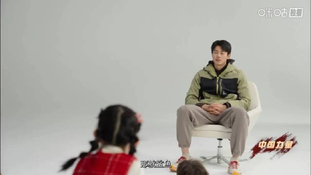 汪顺谈游泳梦想，称享受泳池自由