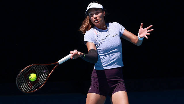 郑钦文2025赛季回顾，坚韧前行期待新赛季